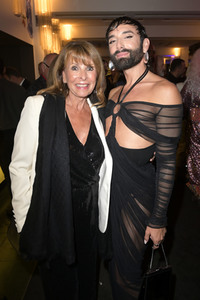 Weltpremiere der 'Falling In Love' Grand Show 2023 in Berlin