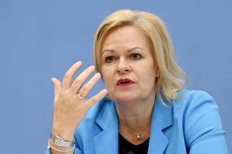 Bundespressekonferenz Bundeslagebild zur Organisierten Kriminalität 2022 in Berlin
