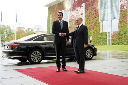 Empfang von Scheich Tamim bin Hamad Al Thani im Kanzleramt in Berlin