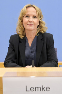 Bundespressekonferenz Vorschläge zum Umgang mit dem Wolf in Berlin