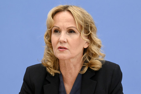 Bundespressekonferenz Vorschläge zum Umgang mit dem Wolf in Berlin