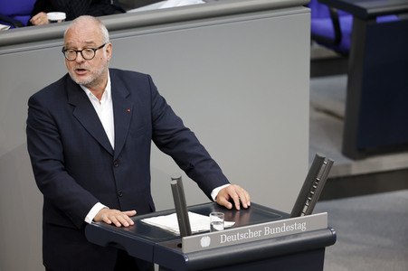 129. Sitzung des Deutschen Bundestages in Berlin