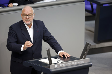 129. Sitzung des Deutschen Bundestages in Berlin