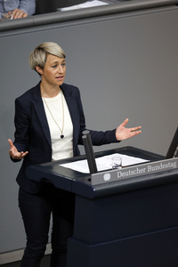 129. Sitzung des Deutschen Bundestages in Berlin