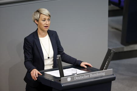 129. Sitzung des Deutschen Bundestages in Berlin