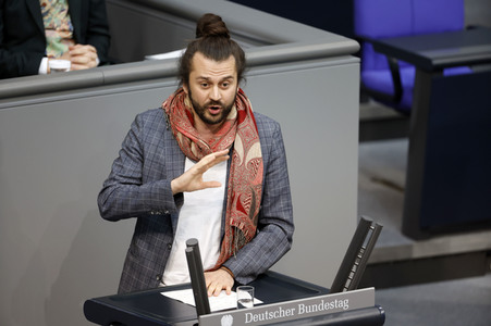 129. Sitzung des Deutschen Bundestages in Berlin