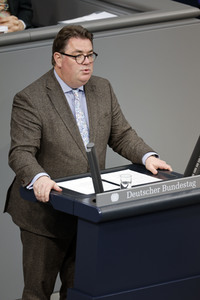 129. Sitzung des Deutschen Bundestages in Berlin
