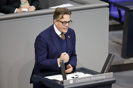 129. Sitzung des Deutschen Bundestages in Berlin