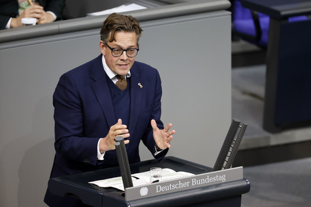 129. Sitzung des Deutschen Bundestages in Berlin