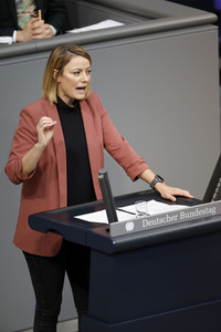 129. Sitzung des Deutschen Bundestages in Berlin