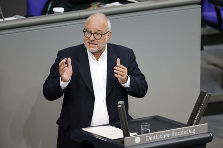 129. Sitzung des Deutschen Bundestages in Berlin