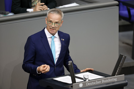 129. Sitzung des Deutschen Bundestages in Berlin