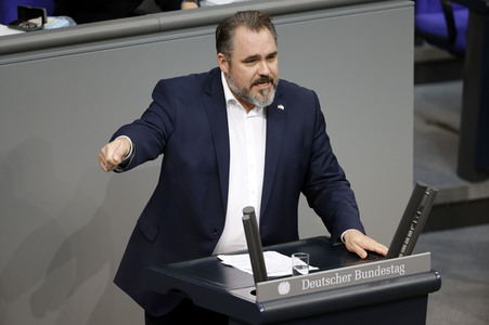 129. Sitzung des Deutschen Bundestages in Berlin