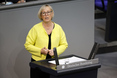 129. Sitzung des Deutschen Bundestages in Berlin