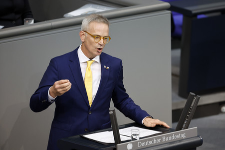 129. Sitzung des Deutschen Bundestages in Berlin