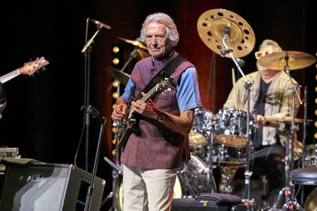 Konzert vom John McLaughlin Quintet in Hannover