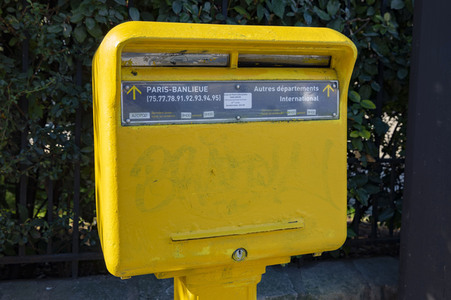 Symbolfoto Post in Frankreich