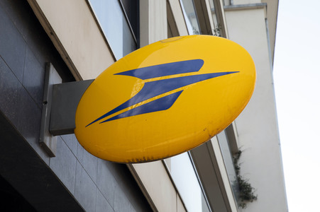 Symbolfoto Post in Frankreich