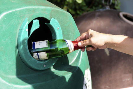 Symbolfoto Glas-Recycling