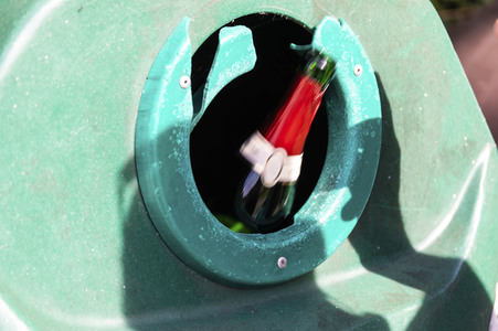 Symbolfoto Glas-Recycling