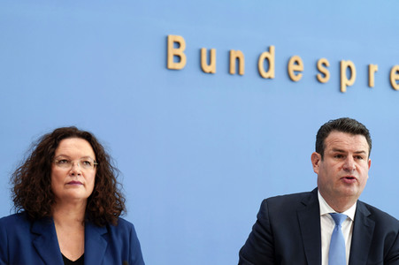 Bundespressekonferenz Turbo zur Arbeitsmarktintegration in Berlin