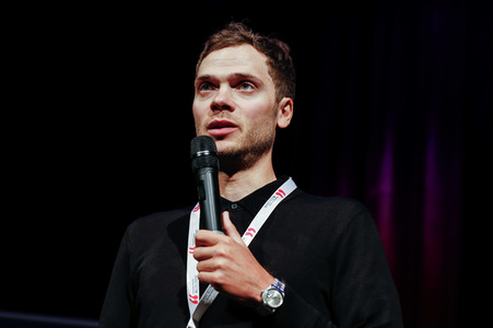 Dirk Steffens bei der lit.Cologne Spezial 2023 in Köln
