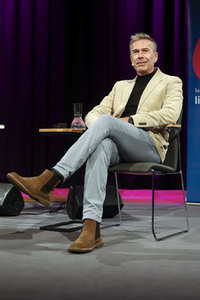 Dirk Steffens bei der lit.Cologne Spezial 2023 in Köln