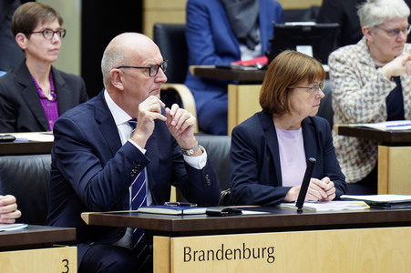 1037. Bundesratssitzung in Berlin