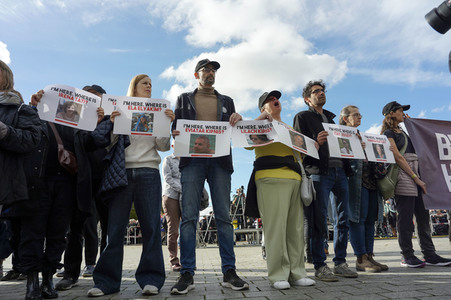 Kundgebung gegen Antisemitismus und für Solidarität mit Israel in Berlin