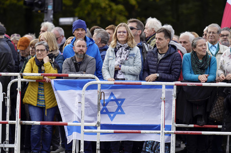 Kundgebung gegen Antisemitismus und für Solidarität mit Israel in Berlin