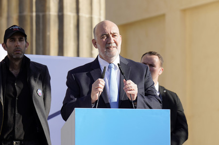 Kundgebung gegen Antisemitismus und für Solidarität mit Israel in Berlin
