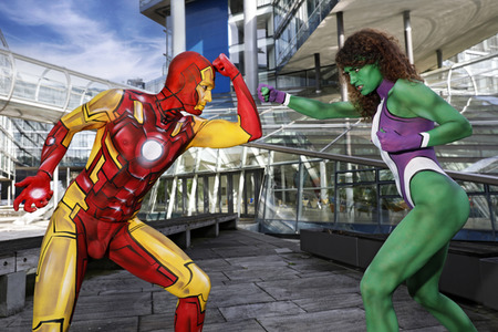 FARBKÖRPER Kalender 2024: Geek Art-Bodypainting und Transformaking
