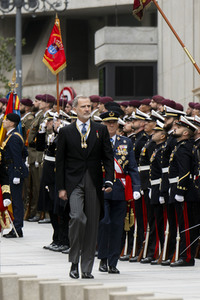 Kronprinzessin Leonor schwört den Treueeid in Madrid