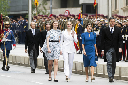 Kronprinzessin Leonor schwört den Treueeid in Madrid