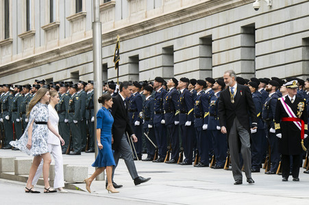 Kronprinzessin Leonor schwört den Treueeid in Madrid