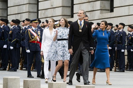 Kronprinzessin Leonor schwört den Treueeid in Madrid