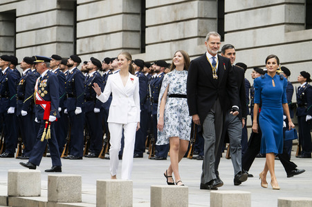 Kronprinzessin Leonor schwört den Treueeid in Madrid