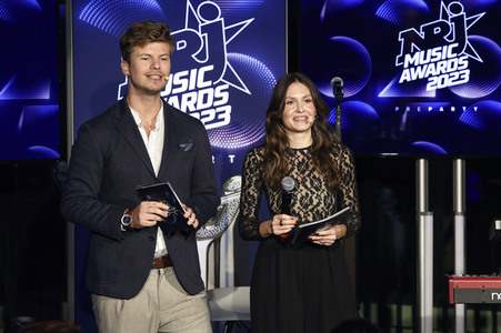 NRJ Music Award Pre-Party mit Leony in Berlin