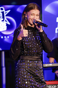 NRJ Music Award Pre-Party mit Leony in Berlin
