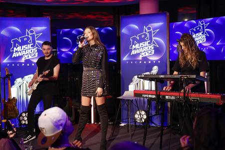 NRJ Music Award Pre-Party mit Leony in Berlin