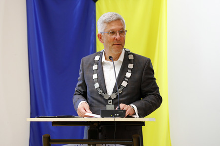 Eintrag ins Goldene Buch der Stadt Hagen