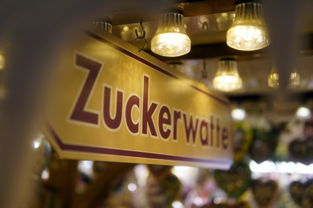 Weihnachtsmarkt 'Winterzauber' in Berlin