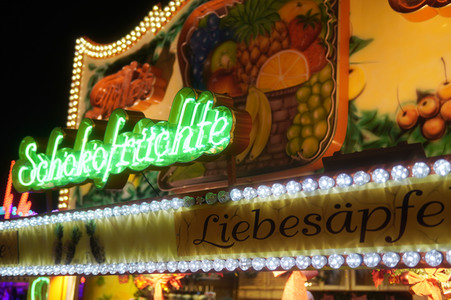 Weihnachtsmarkt 'Winterzauber' in Berlin
