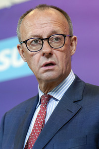 Pressestatement der CDU/CSU-Bundestagsfraktion in Berlin