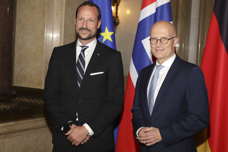 Kronprinz Haakon von Norwegen in Hamburg