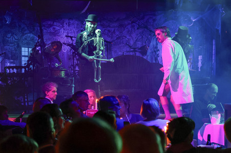Vorpremiere der Dinnershow'Palazzo' in Berlin