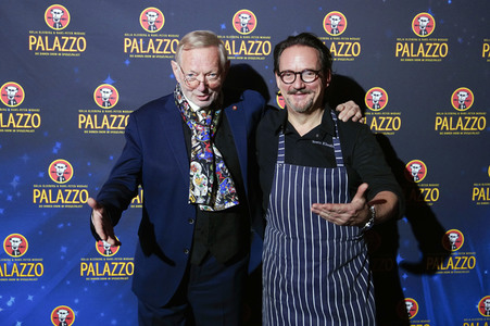 Vorpremiere der Dinnershow'Palazzo' in Berlin