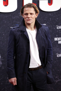 Serienpremiere 'Deutsches Haus' in Berlin