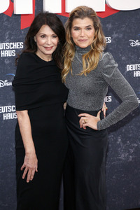 Serienpremiere 'Deutsches Haus' in Berlin