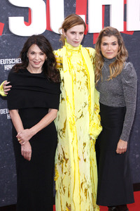 Serienpremiere 'Deutsches Haus' in Berlin